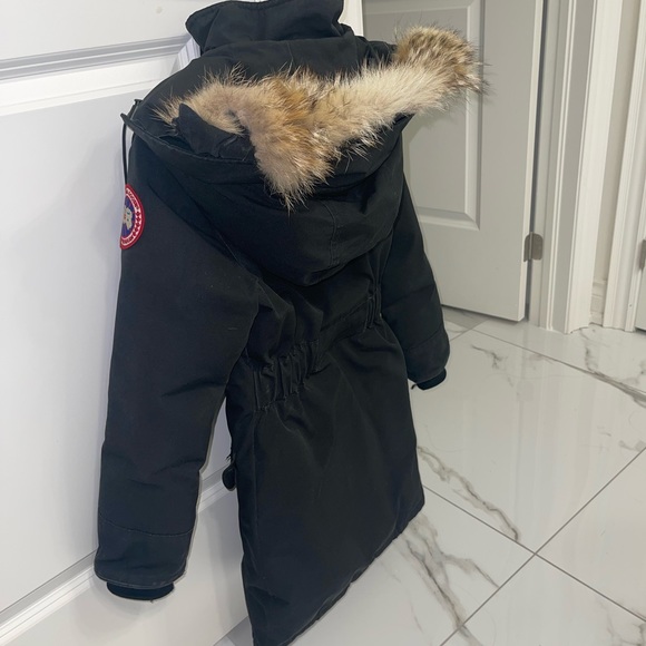 Canada Goose Trillium Black Parka Women's
XS 6550LR - Picture 8 of 11